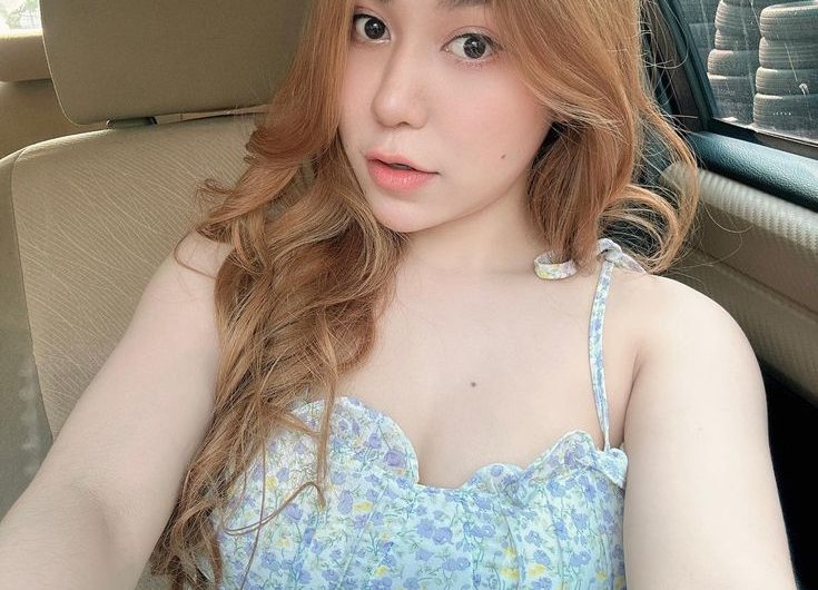 Attractive Myanmar girl Chan Myae Wun Yan
